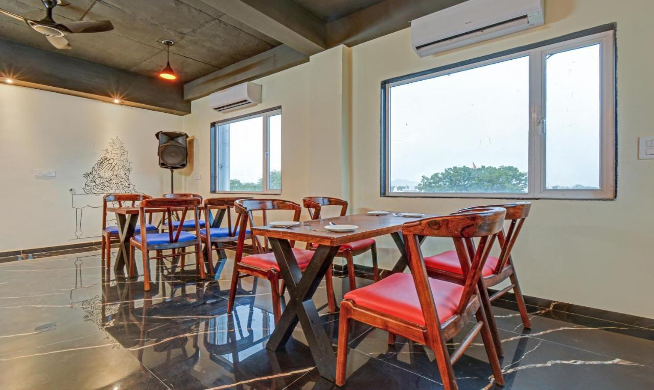 Tripli Hotels Le Shelton Udaipur Exterior foto